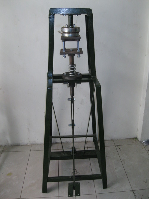 Foot Press Dron Making Machine