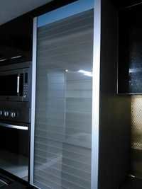 Glass Rolling Shutter