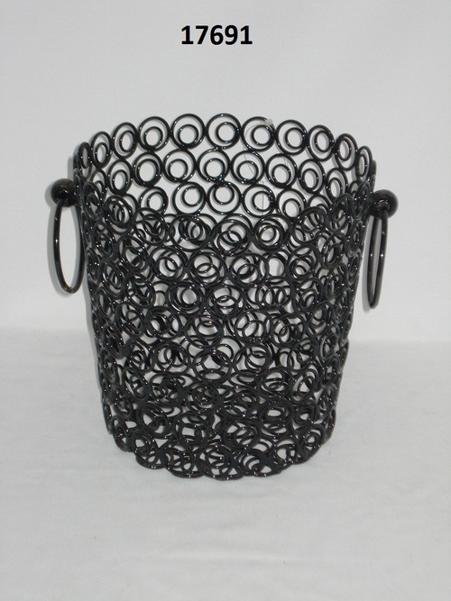 Iron Black Round Baseket