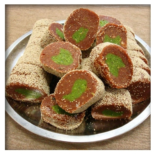 Anjeer Roll Sweet