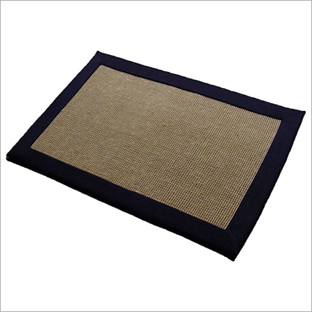 Jute Boucle Bordered
