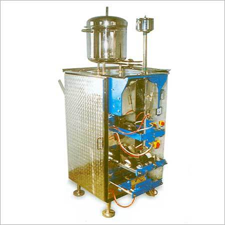 Pneumatic Liquid Packaging Machine