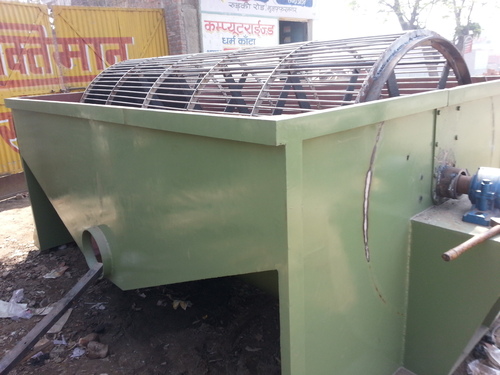 Decker Thickener Machine