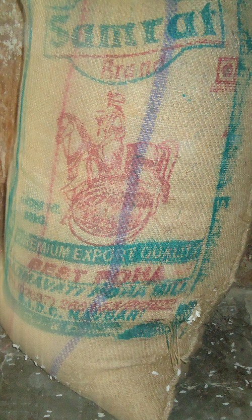 Thick Poha in Packagine