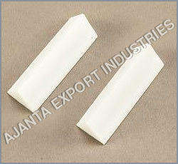 Triangular Magnetic Stirrer Bar, PTFE / ALNICO V MAGNET