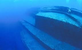 Underwater Rock Splitting