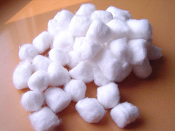 Surgical Absorbent Cotton Balls