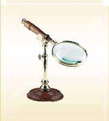 Magnifying Glass With Base Stand