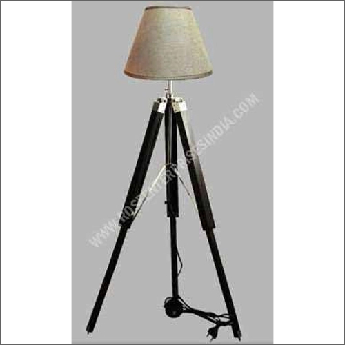 Lamp Stand With Tripod