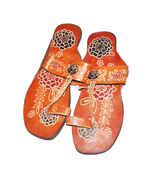Kolhapuri chappal