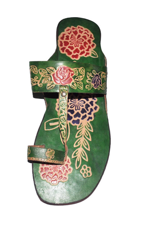 Kolhapuri chappal