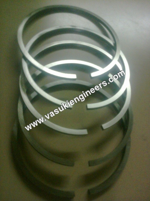 Engine Piston Ring Set