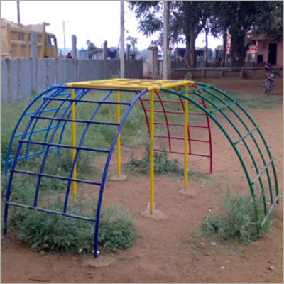 Four Way Arch Climber