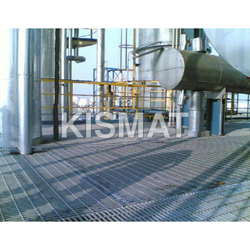 Steel floor grating with galvanized