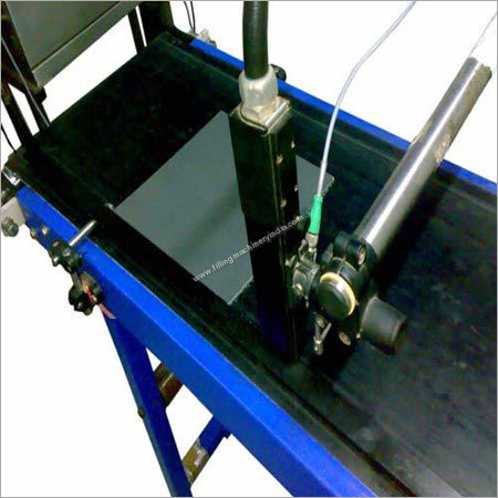 Material Handling Machine
