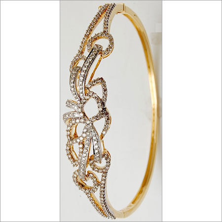 Anti Allergy Abstract Flower Design Gold Jewelry Bangle