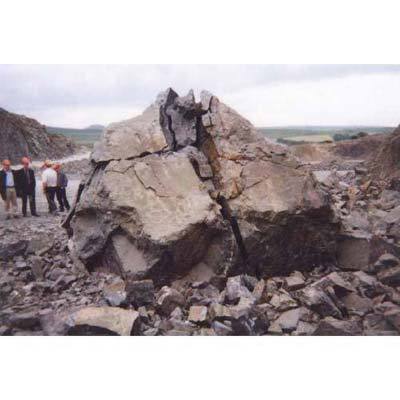 Soundless Rock Breaking Chemicals