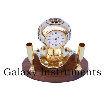 Diving Helmet Clock