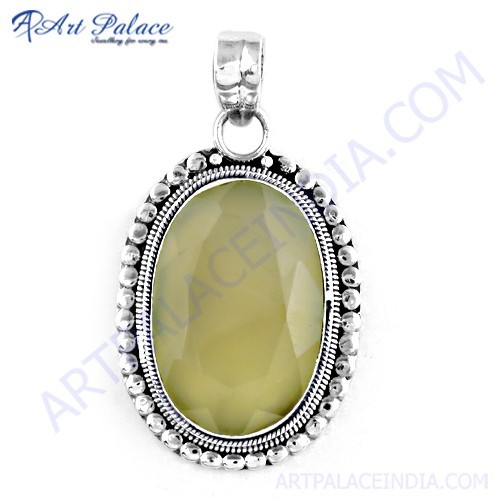 Traditional White Chalcedony Gemstone Silver Pendant