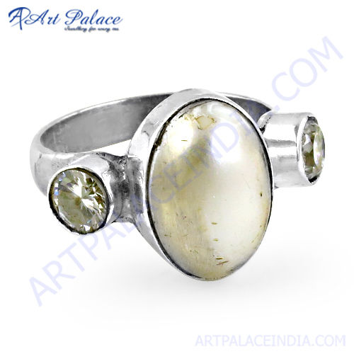 Famous Style Shell & Cubic Zirconia Gemstone Silver Ring