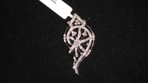 Diamond Pendant Sets