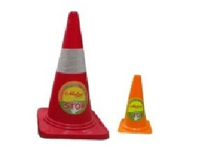 METRO TRAFFIC CONE LIGHT BASE Made up of LDPE: SC-1501