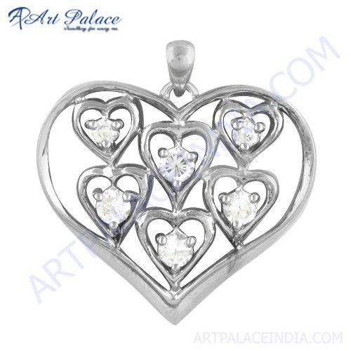 Beautiful Heart Style Cz Gemstone Silver Pendant 