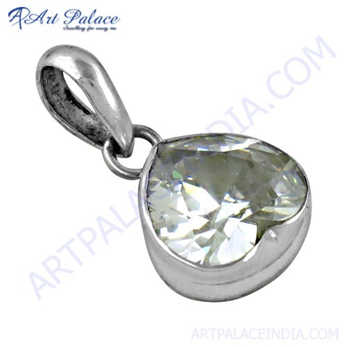 Charming Heart Style Cubic Zirconia Gemstone Silver Pendant