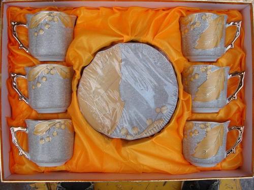 Crockery Set