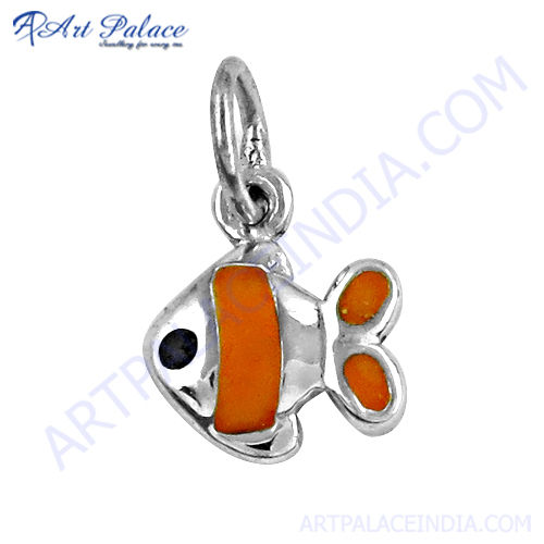 Fashionable Fish Style Inley Gemstone Silver Pendant 