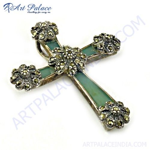 Beautiful Cross Silver Pendant With Gun Metal & Inley