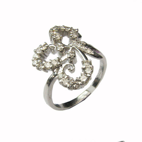 Diamond Ring - 18K Gold, 0.80ct Diamond, 4.176g Net Weight, Elegant Design, Perfect Gift