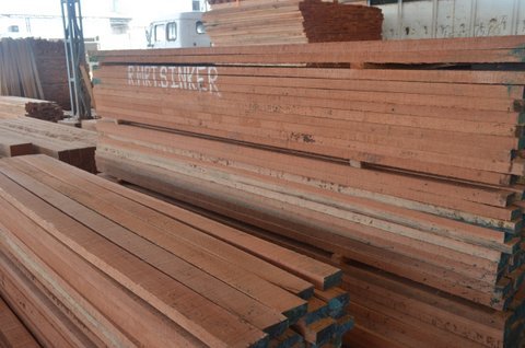 Sinker Red Meranti Cut Size