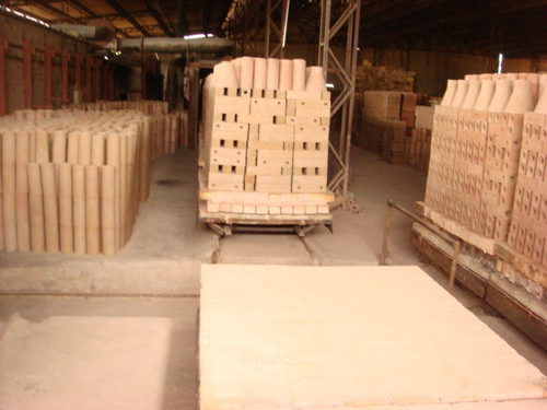 Bottom Pouring Sets - Refractory Brick, Variable Size - Customizable, Durable, High Efficiency, Low Porosity, High Temperature and Thermal Resistance