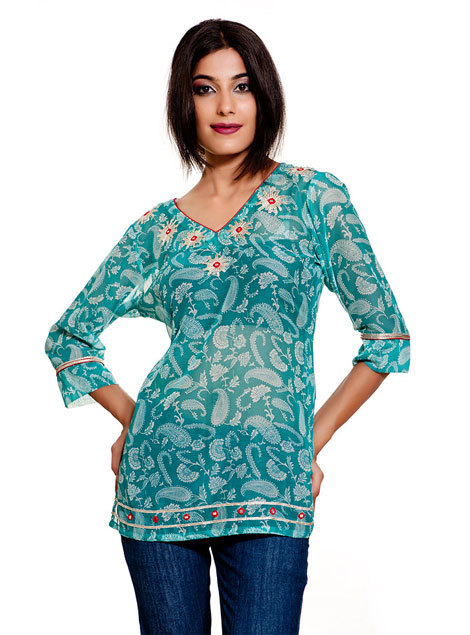 भारतीय डिजाइनर ट्यूनिक्स