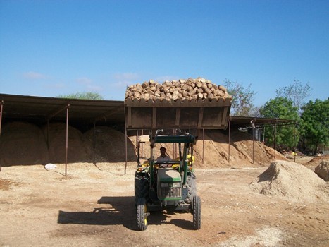 Briquetting Handling Loader