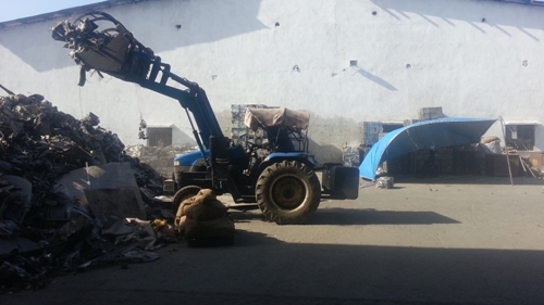 Scrap Handling Loader