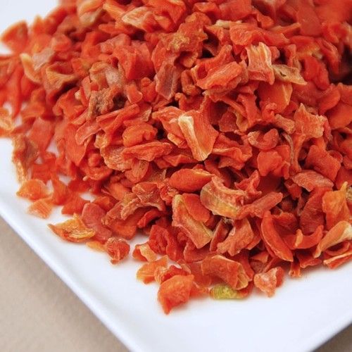 Dehydrated Carrot Flakes Moisture (%): 8%