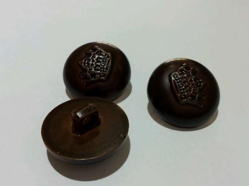 PLASTIC BUTTON2