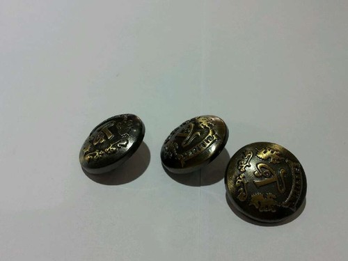 PLASTIC BUTTON5
