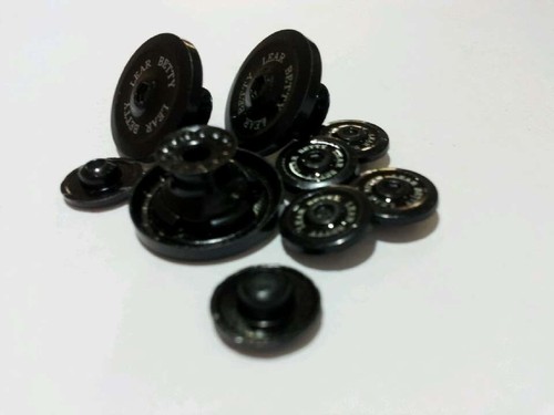 JEANS BUTTON 2