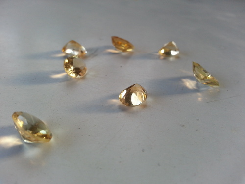 Assorted Sapphire - Untreated Yellow Sapphire, 1-5 mm, Various Sizes | Assorted Cuts, Durable Gemstones, Versatile Usage