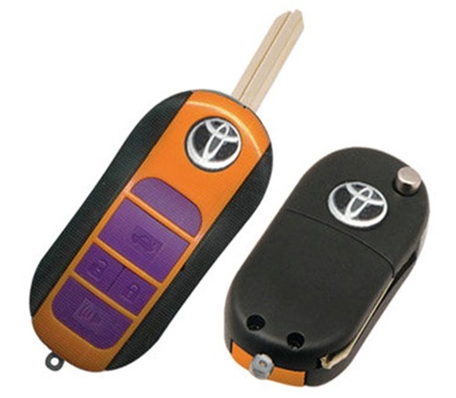 TOYOTA FLIP KEYS - Plastic, Metal, 60x30x15mm | 4 Buttons, Remote Locking, Signal Boost, 315MHz Frequency