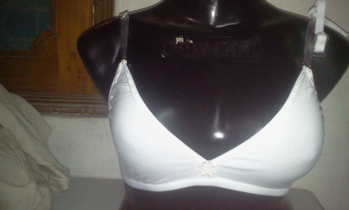 Tshirt Bra(NECKLESS SIZES28TO40 6 COLS)