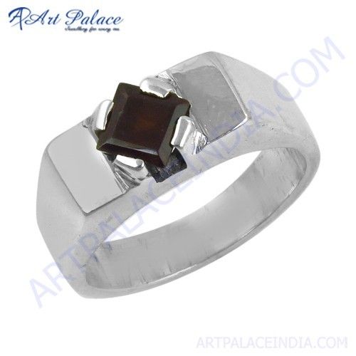 New Fashionable Garnet Gemstone Silver Ring