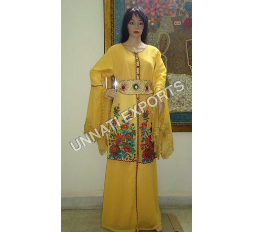 Embroidered yellow kaftan