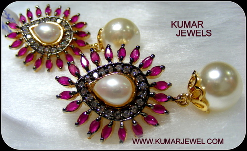Pearl Flower Earring 