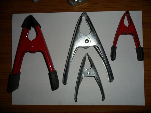 Spring stall clamps