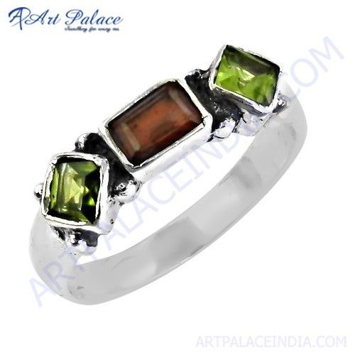 Sensational Garnet & Peridot Gemstone Silver Ring