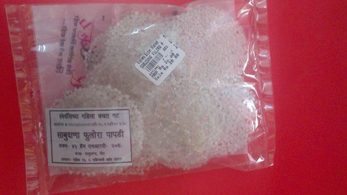 Sabudana Fulora Papadi